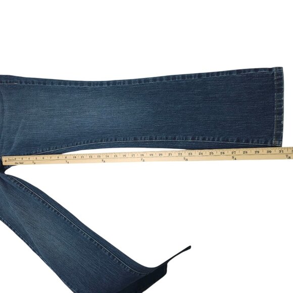 DKNY Jeans Boot Cut Womens Size 10 Mid Rise Medium Wash Denim Flap Pockets - Picture 5 of 15